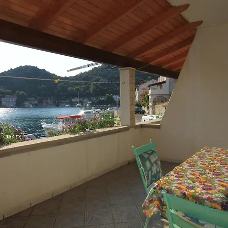 Apartments By The Sea Zaklopatica, Lastovo - 8341 Apartman *