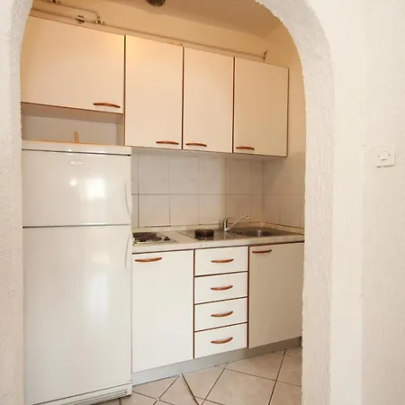 Apartments By The Sea Zaklopatica, Lastovo - 8341 Apartman