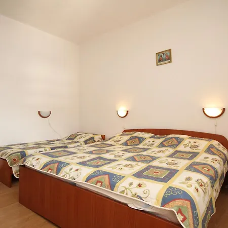Apartments By The Sea Zaklopatica, Lastovo - 8341 Apartman Lastovo