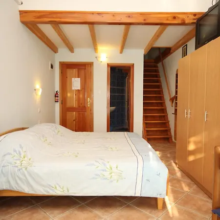 Apartments By The Sea Zaklopatica, Lastovo - 8341 Apartman Lastovo